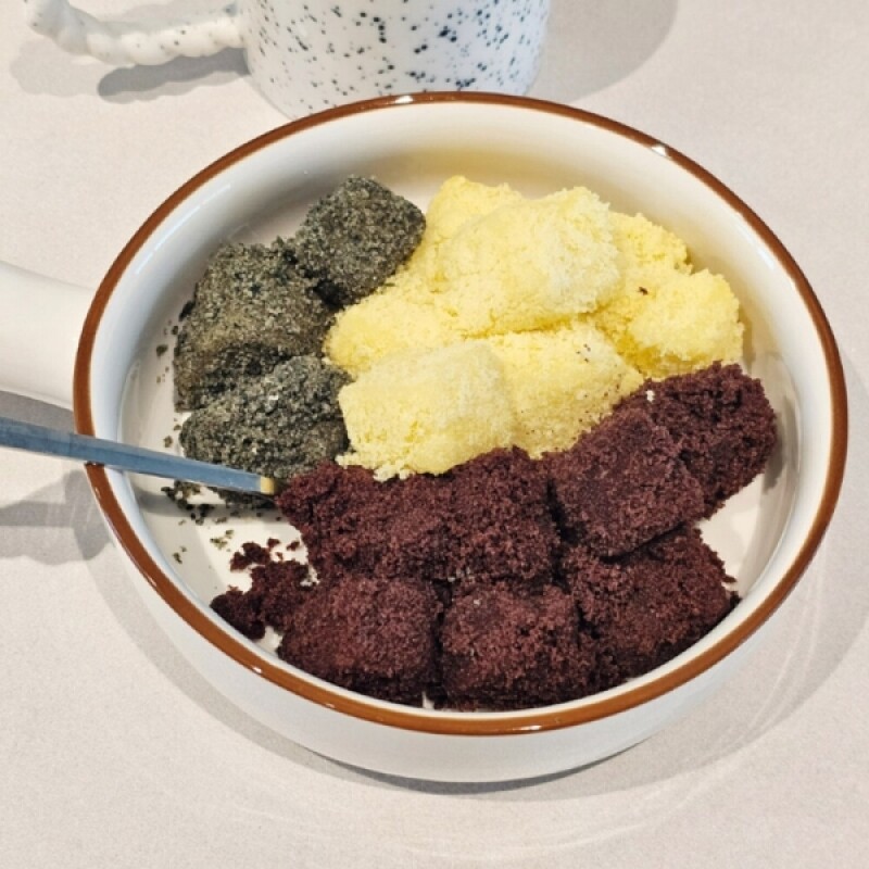 강원더몰,강릉 말랑곳간 카스테라 인절미(초당 옥수수, 강원도 쑥, 초코, 프리미엄) 260g